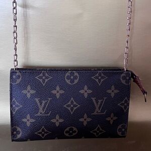 Louis Vuitton Brown Monogram Crossbody with Chain Strap
